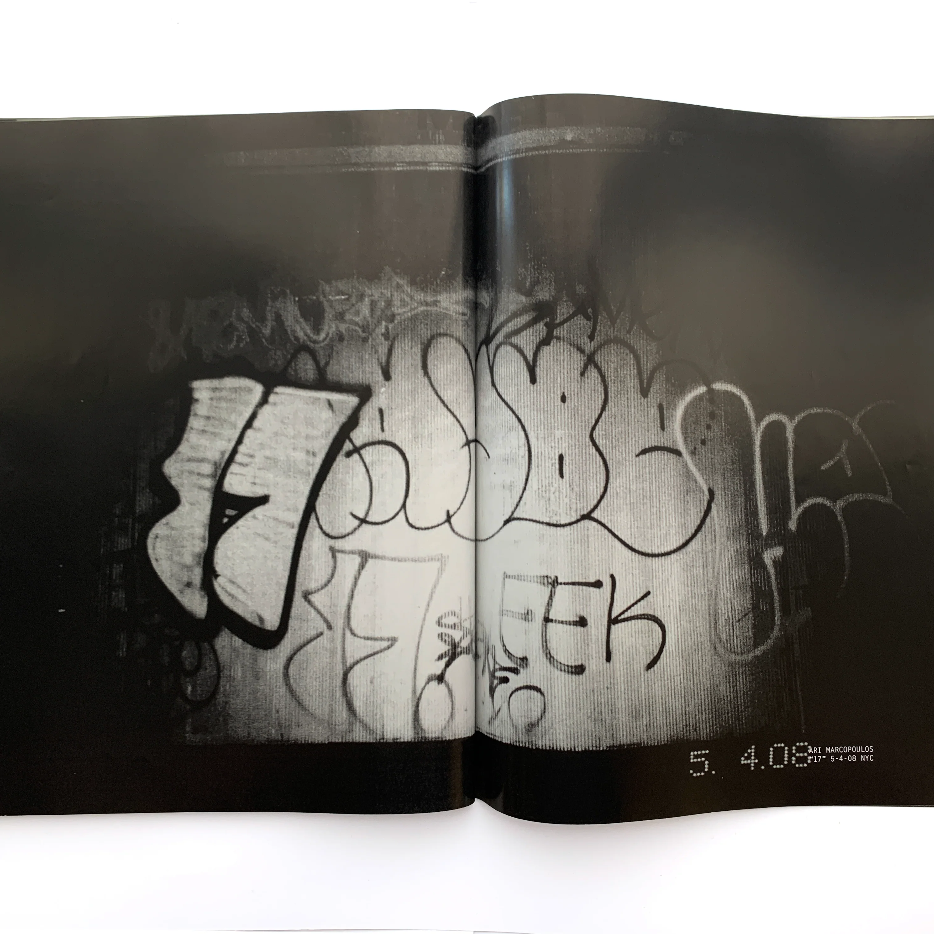 Ley Book Archive: CHANEL MOBILE ART ISSUE #3 - Image 3